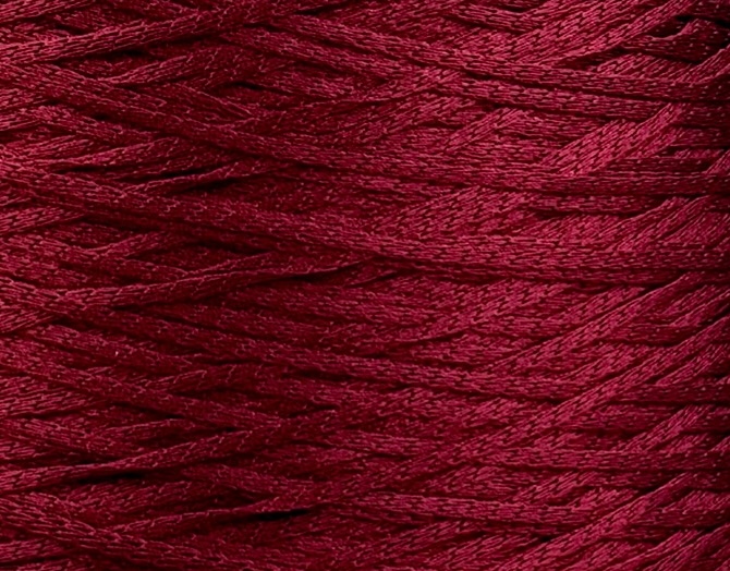 Art. Perla – 100 % Seidengarn 390 m / 100 g col. Bordeaux